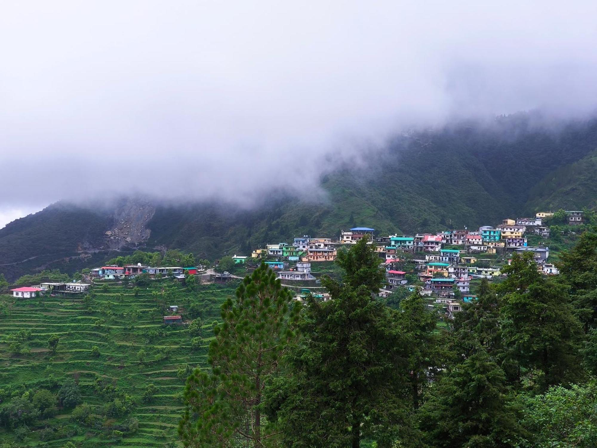 The Gullak House, Mussoorie, 2bhk Retreat-private Garden,terrace- Pet Friendly * Mussoorie