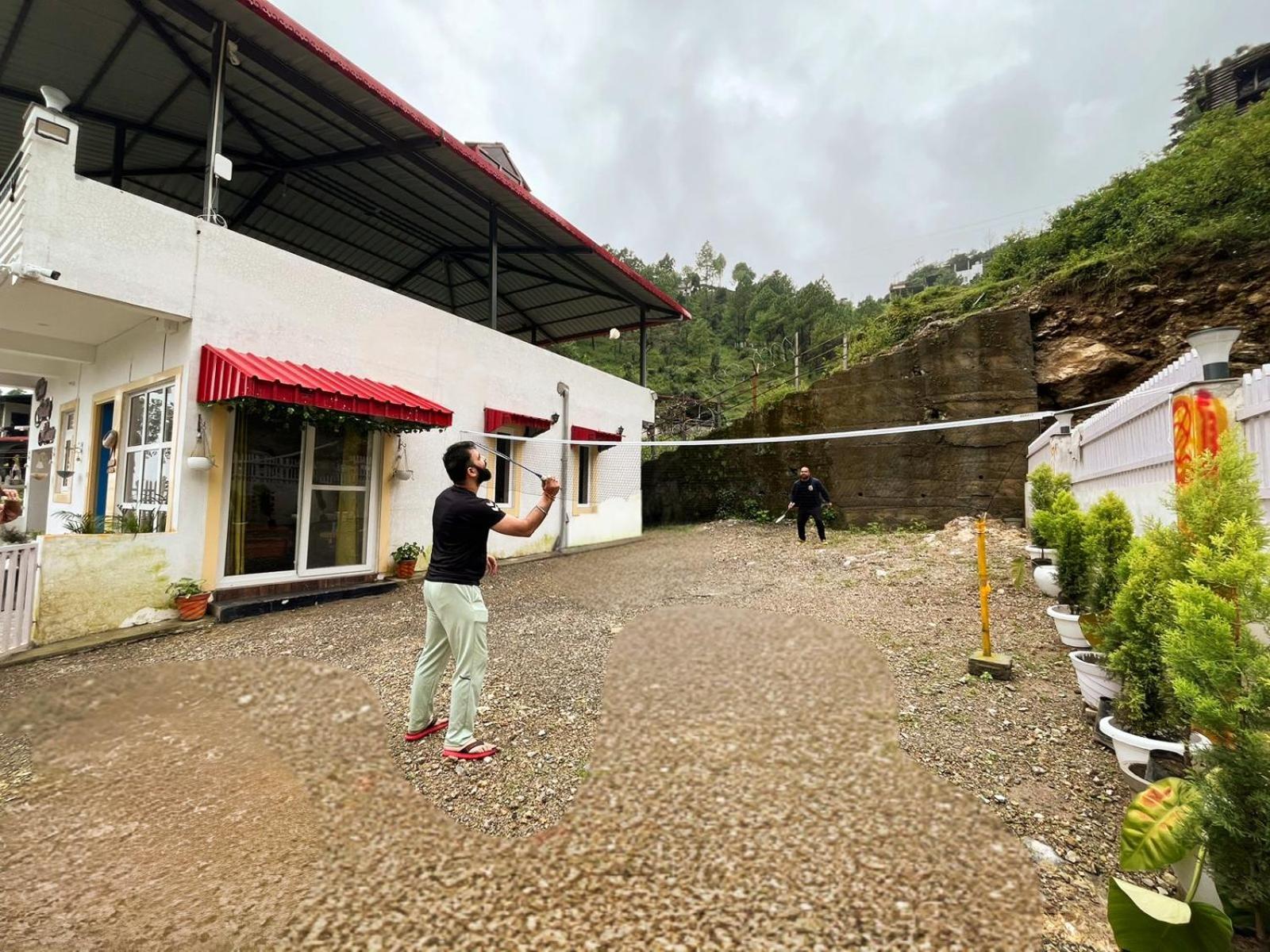 The Gullak House, Mussoorie, 2bhk Retreat-private Garden,terrace- Pet Friendly Villa Mussoorie
