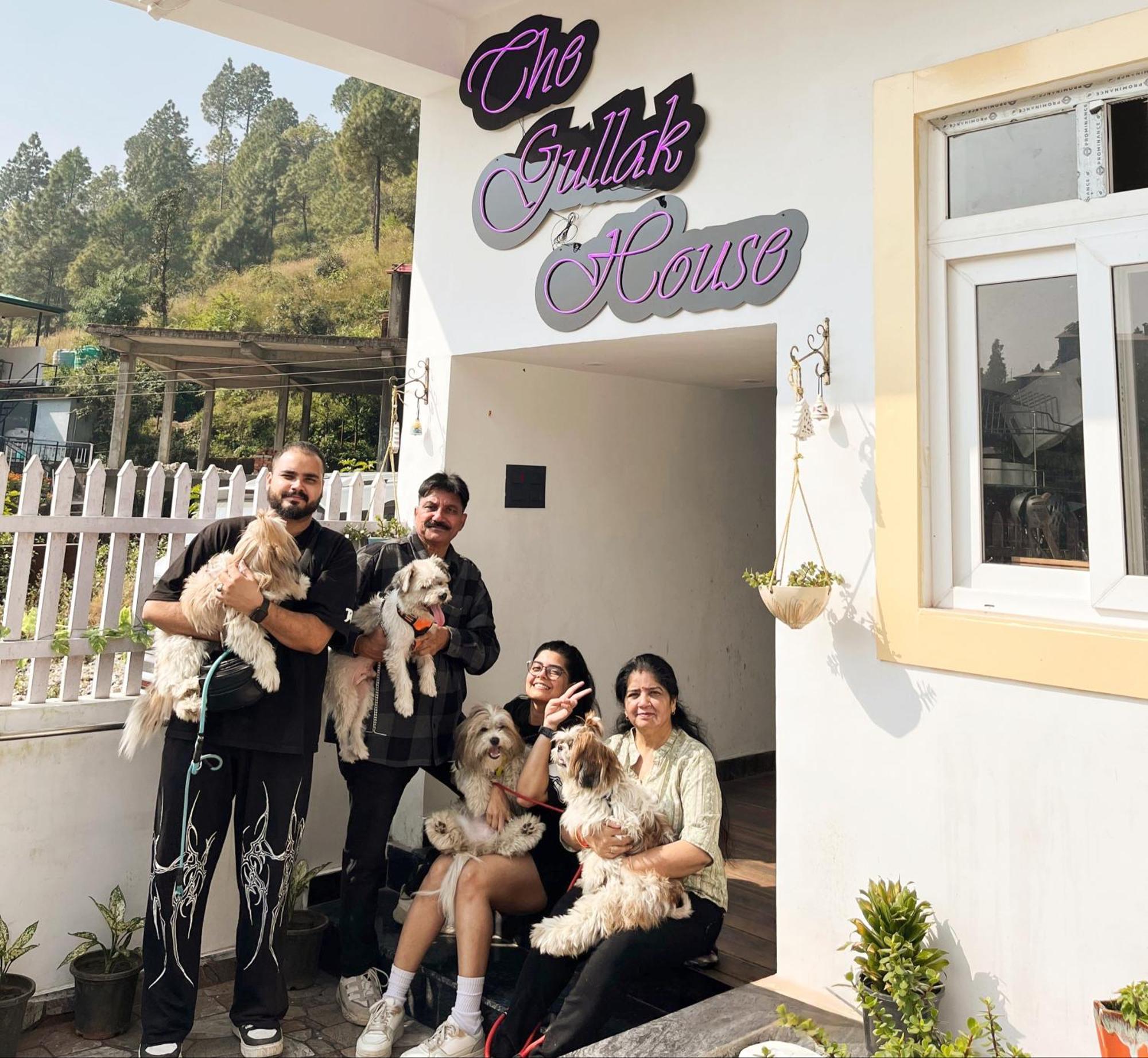 The Gullak House, Mussoorie, 2bhk Retreat-private Garden,terrace- Pet Friendly Villa