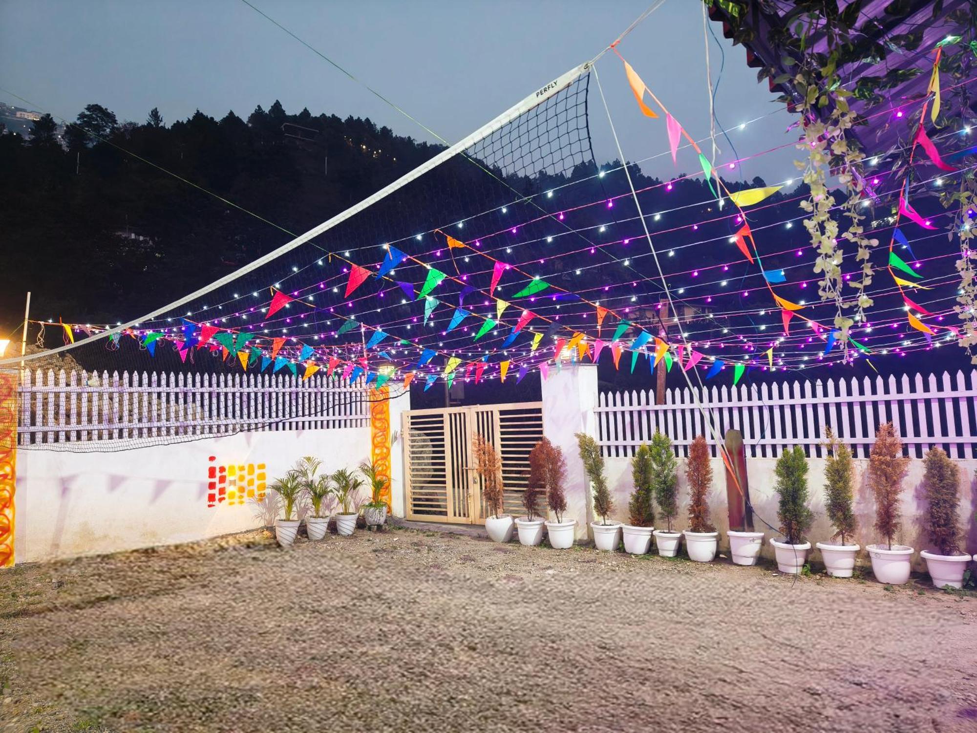 Villa The Gullak House, Mussoorie, 2bhk Retreat-private Garden,terrace- Pet Friendly Mussoorie